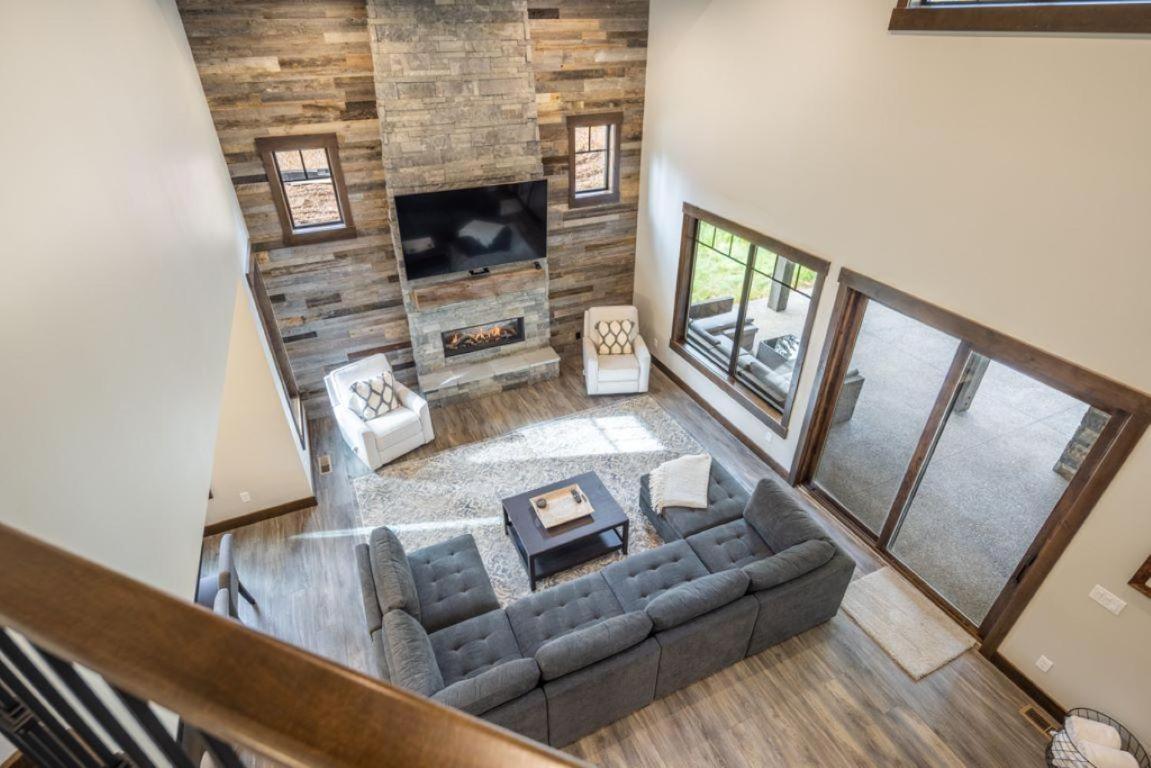 Suncadia 4 Bdrm Home Beautiful Floor To Ceiling Fireplace Cle Elum Exterior photo